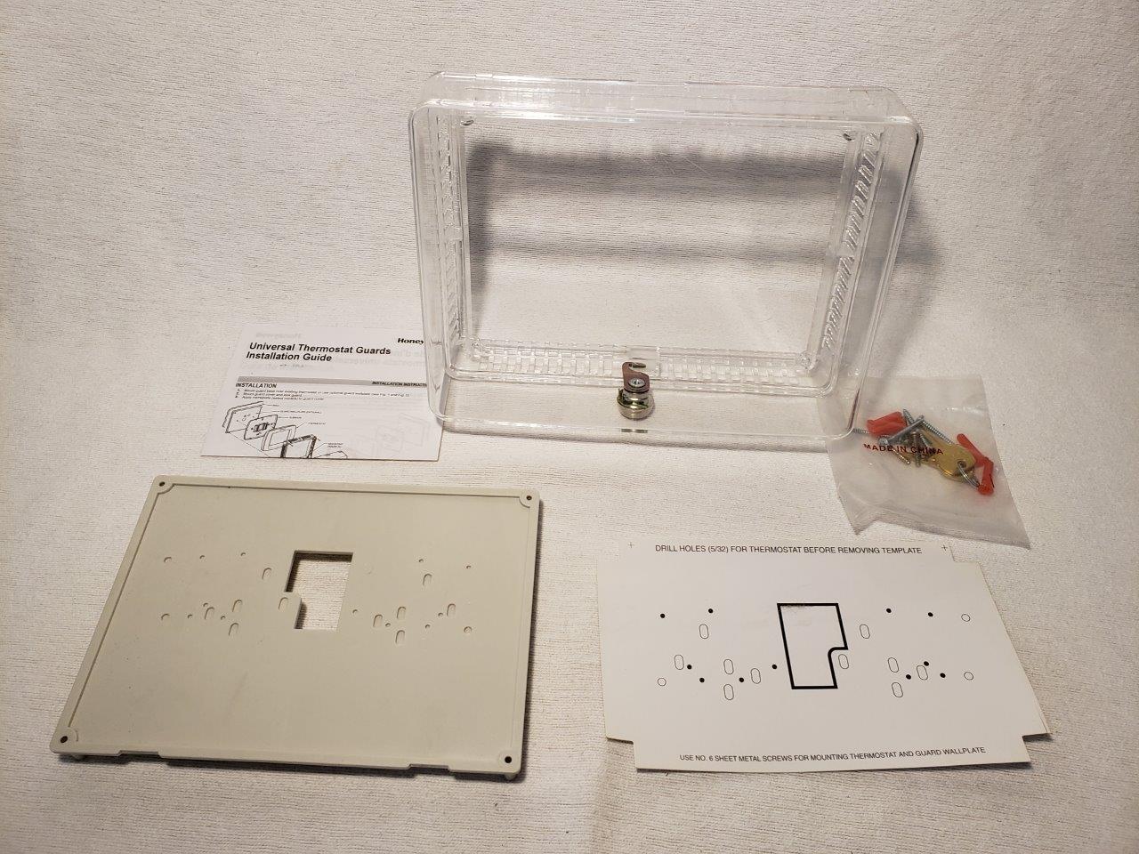 Honeywell TG512A1009 Thermostat Cover With Lock And Keys, Large New