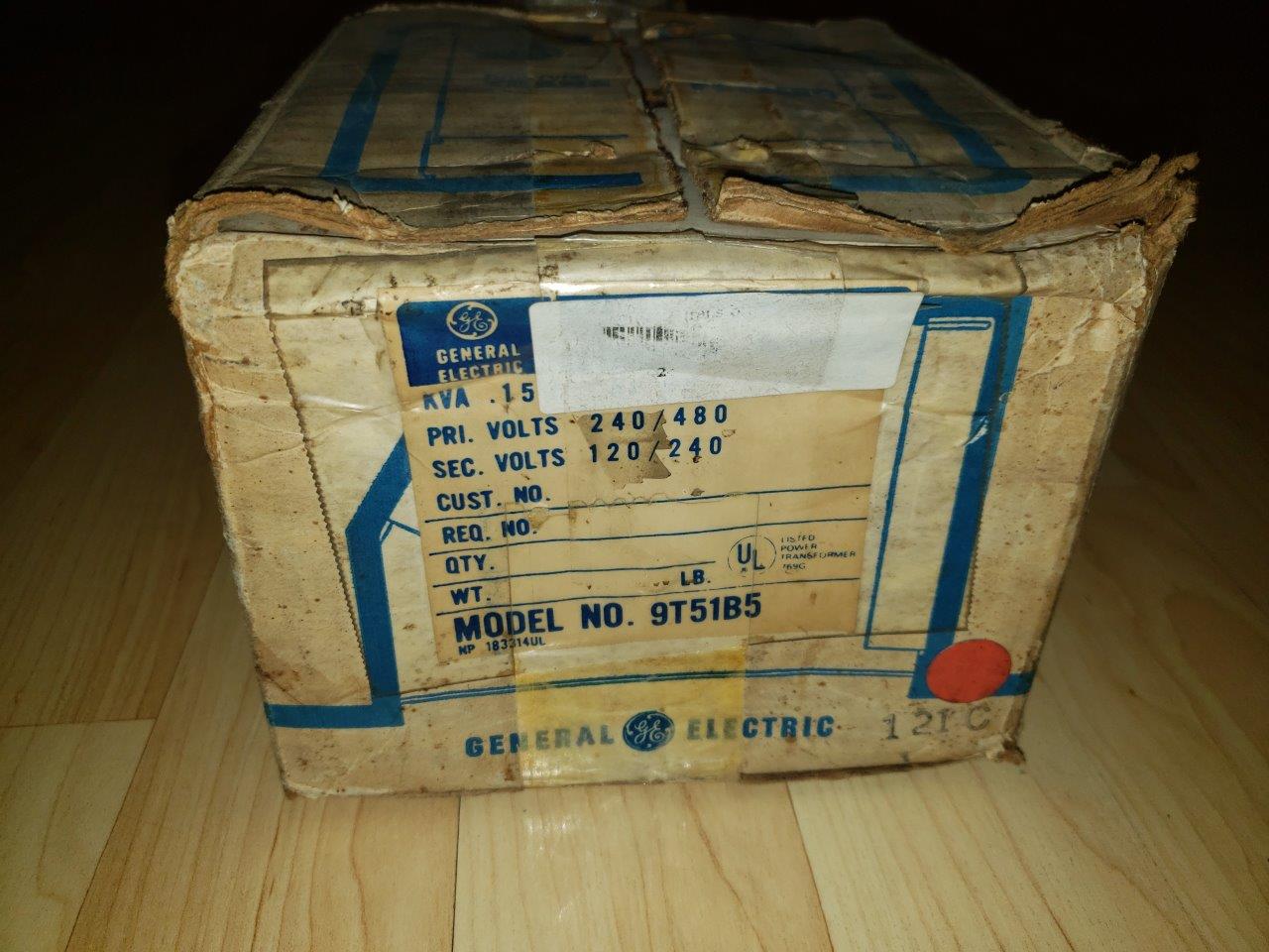 GE dry type Power / Control Transformer 150VA Single Phase 480/240 to 240/120 9T51B5