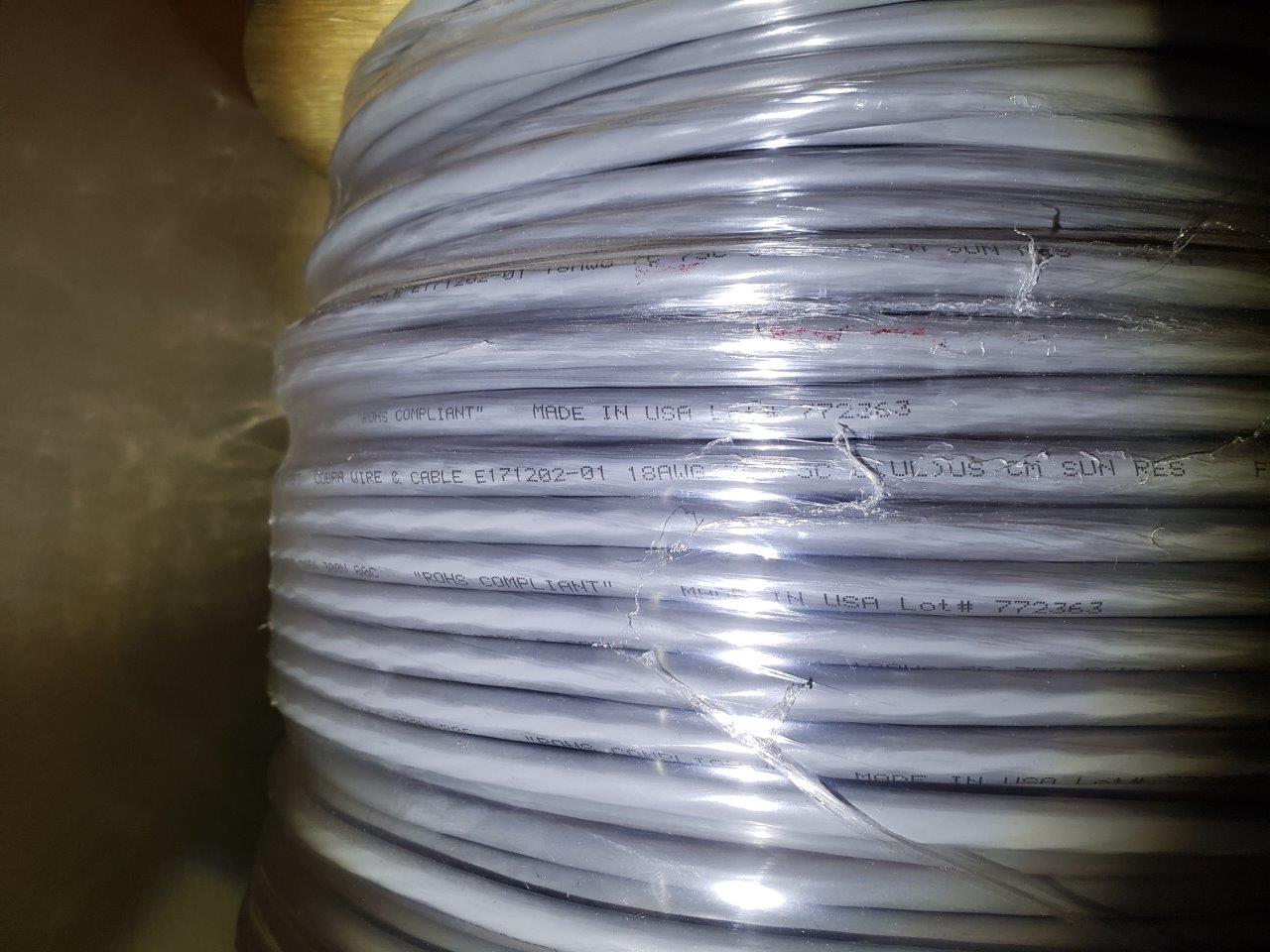 Multi-Conductor Cable E171202-01 18 AWG, 7C 75C, AWMW 2464, 300V Industrial Communication cable