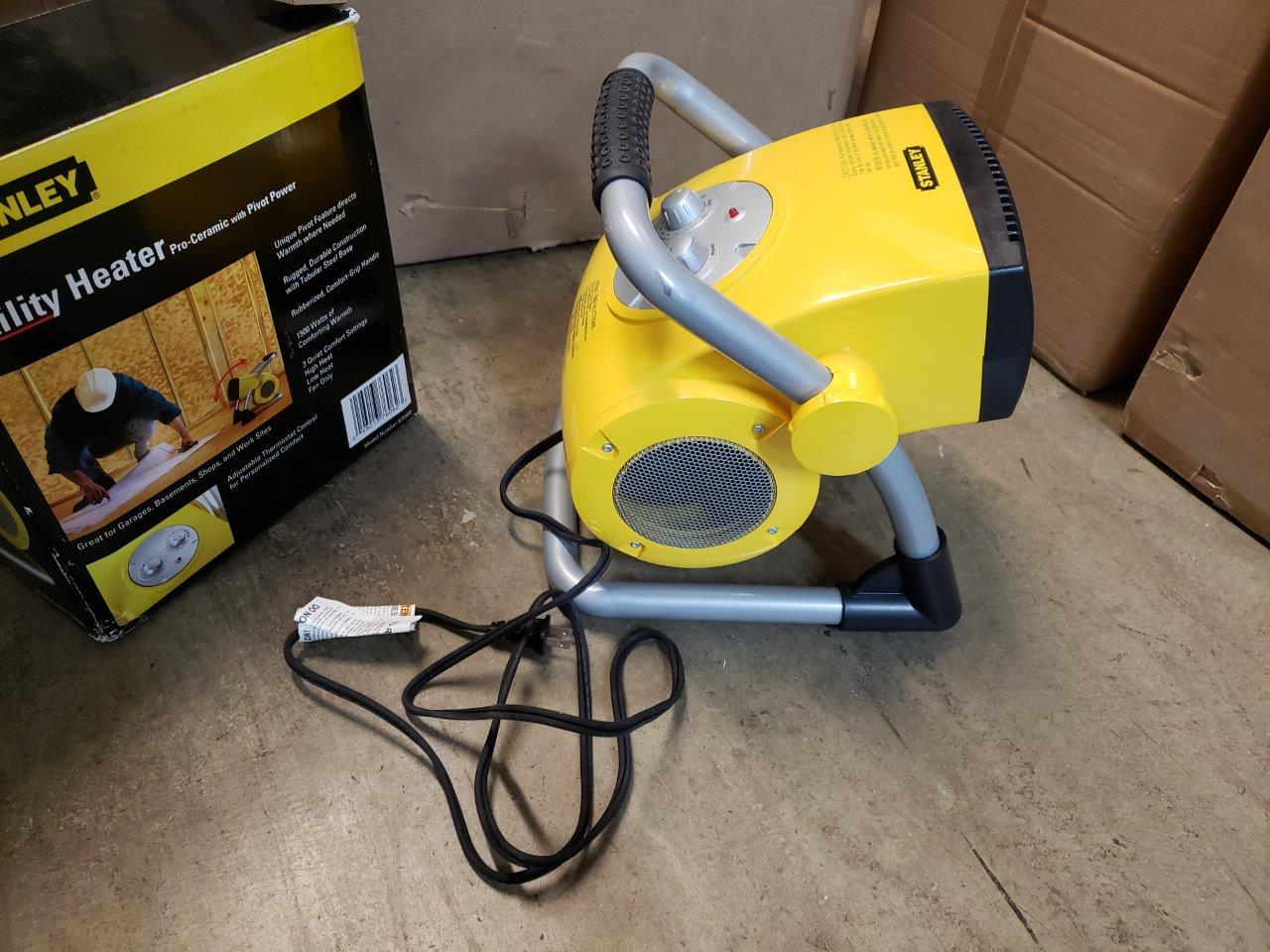 Stanley 1500-Watt Utility Ceramic Portable Heater with Pivot Power