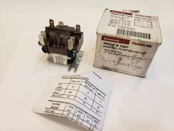 Honeywell R8222B1067 24 V General Purpose Relay with SPDT switching