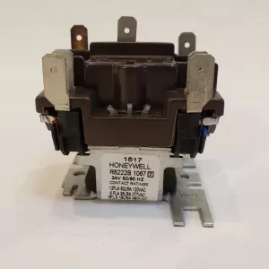 Honeywell R8222B1067 24 V General Purpose Relay with SPDT switching