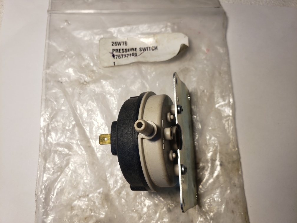 LENNOX/Honeywell 26W76 Furnace Air Pressure Switch, 0.40” WC PF 1252D3