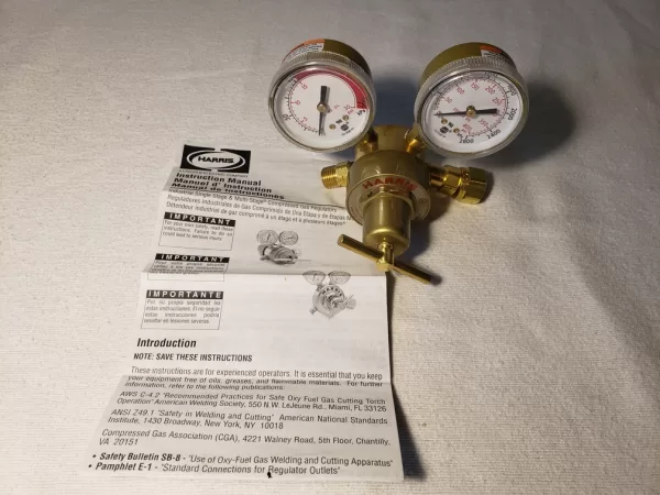 Harris 301 Model Acetylene Regulator (CGA 300) 301-15-300