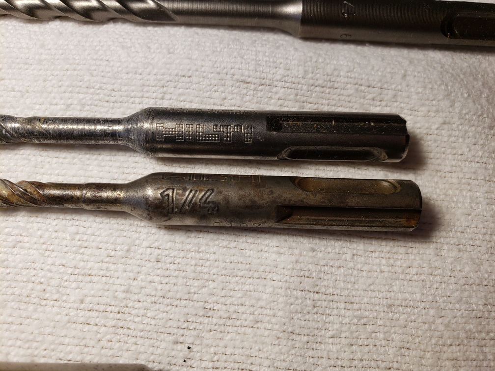 2x Hilti Drill Bit 1/4″ + 4x Drill Bits 1/4″ XG18 Made in USA + ANSI