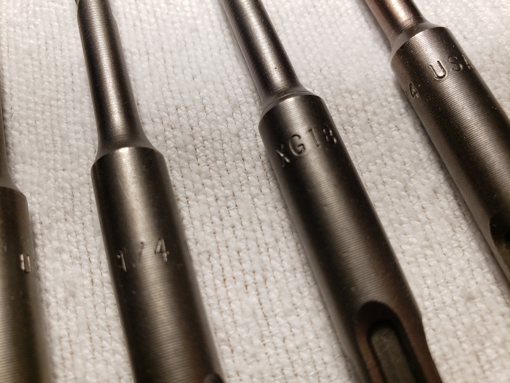 2x Hilti Drill Bit 1/4″ + 4x Drill Bits 1/4″ XG18 Made in USA + ANSI