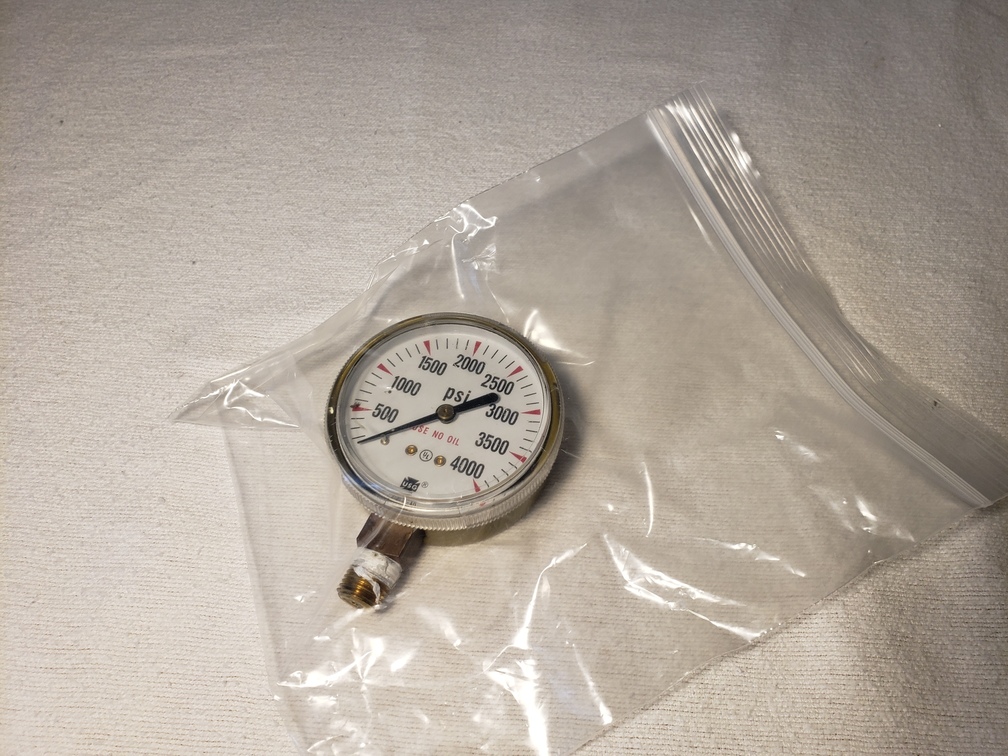 Ametek USG Model P601 2.5in 04000 PSI Brass Compressed Gas Pressure