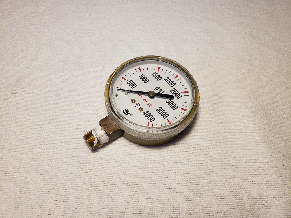 Ametek USG Model P601 2.5in 04000 PSI Brass Compressed Gas Pressure