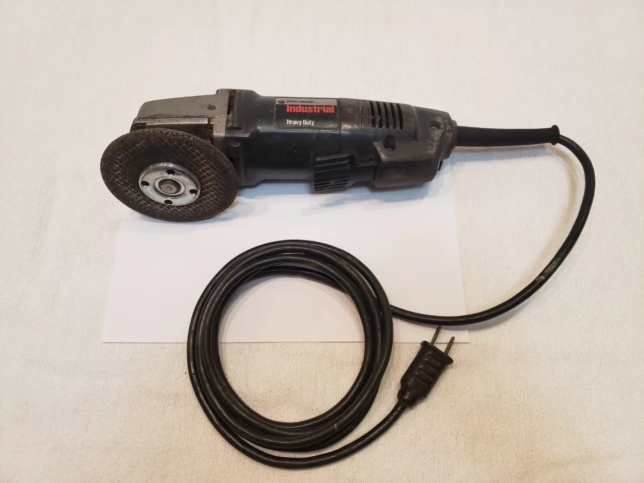 https://www.chicago-hvac.com/wp-content/uploads/2020/07/black-and-decker-2750-type-100-4-1-2-angle-grinder-parts-6-amp_213911-jpg.webp