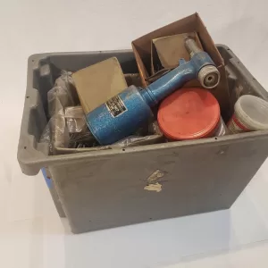 CENTRAL PNEUMATIC STOCK No. 167 AIR RIVETER + 46 lbs of rivets
