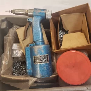 CENTRAL PNEUMATIC STOCK No. 167 AIR RIVETER + 46 lbs of rivets