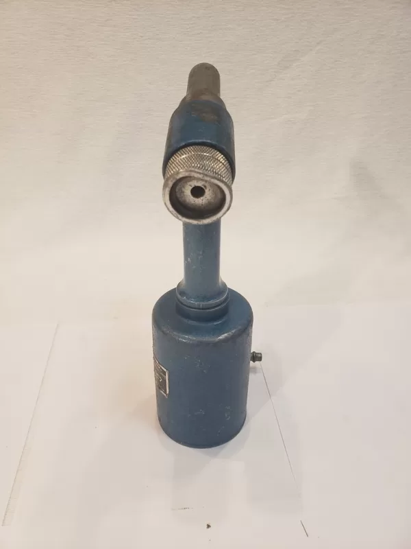 CENTRAL PNEUMATIC STOCK No. 167 AIR RIVETER