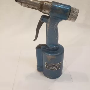 CENTRAL PNEUMATIC STOCK No. 167 AIR RIVETER