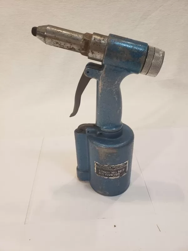 CENTRAL PNEUMATIC STOCK No. 167 AIR RIVETER