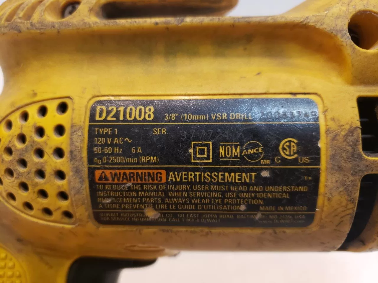 dewalt-d21008-corded-6a-vsr-drill-3-8-type-1_211626 | Chicago HVAC tools and supplies