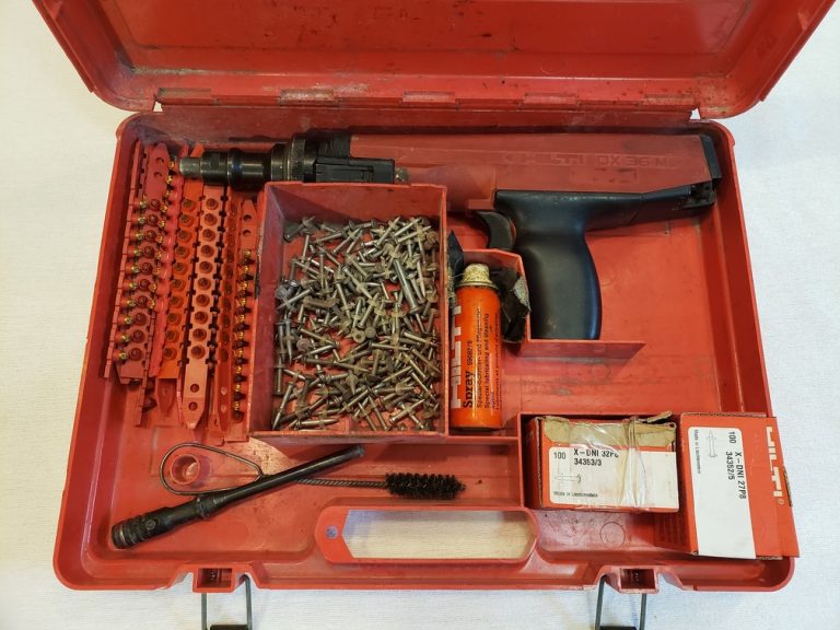Hilti DX36M Powder Actuated Nail Gun Piston W/Case & Extra Accessories