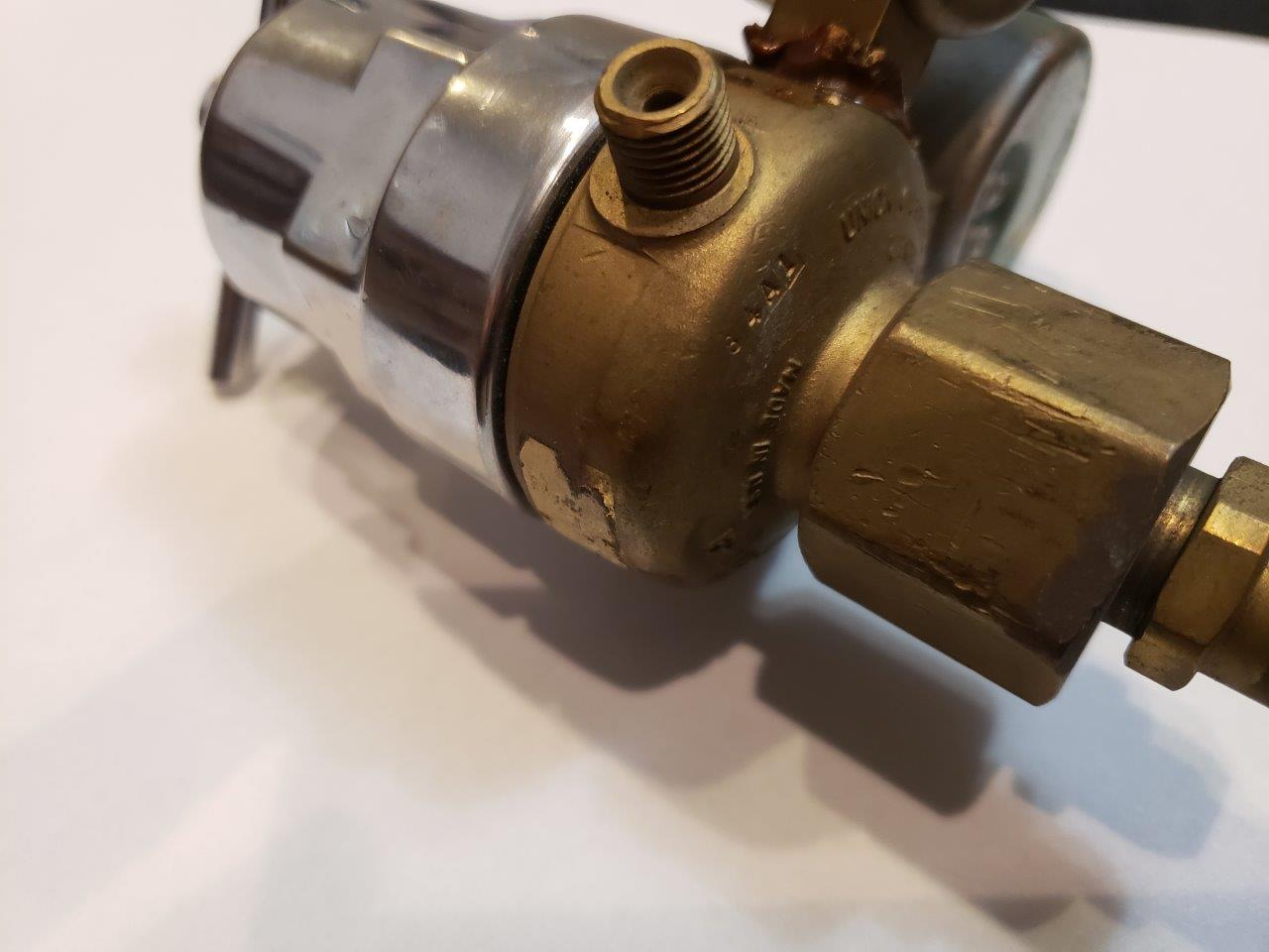 Linde Company Gas Regulator, Union Carbide Corporation, Model R2260
