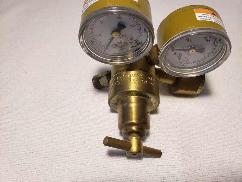 radnor-model-150-series-victor-light-duty-oxygen-single-stage-regulator-cga-540_153423 | Chicago HVAC tools and supplies