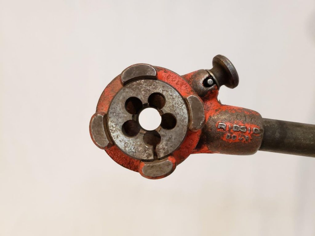 RIDGID Pipe 00R Hand Ratchet Threader & 1/2 die head Chicago HVAC