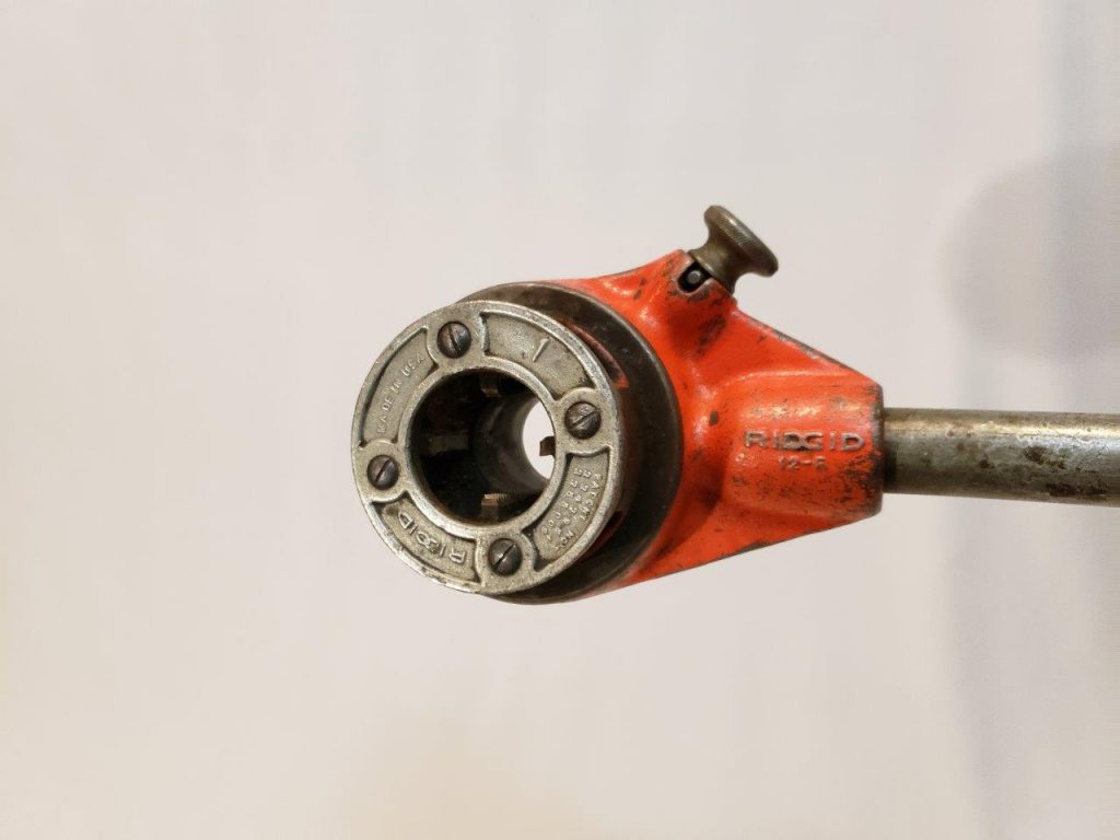 RIDGID Pipe 12R Hand Ratchet Threader No. D286 & 1 inch die head Chicago HVAC tools and supplies