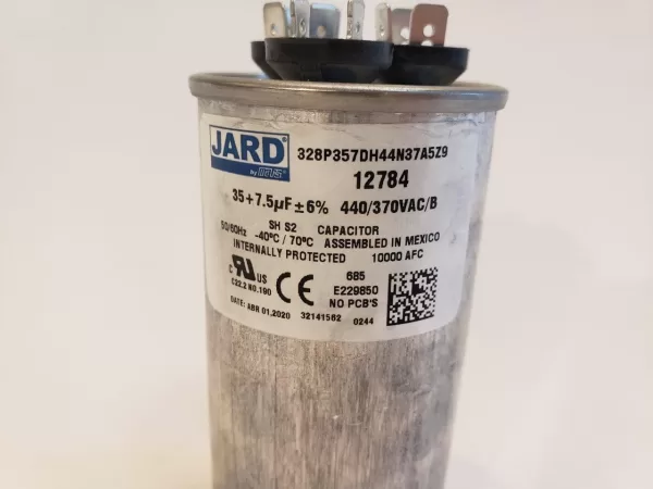 35 + 7.5 MFD x 370 or 440 VAC Motor Dual Run Capacitor Round JARD 12784