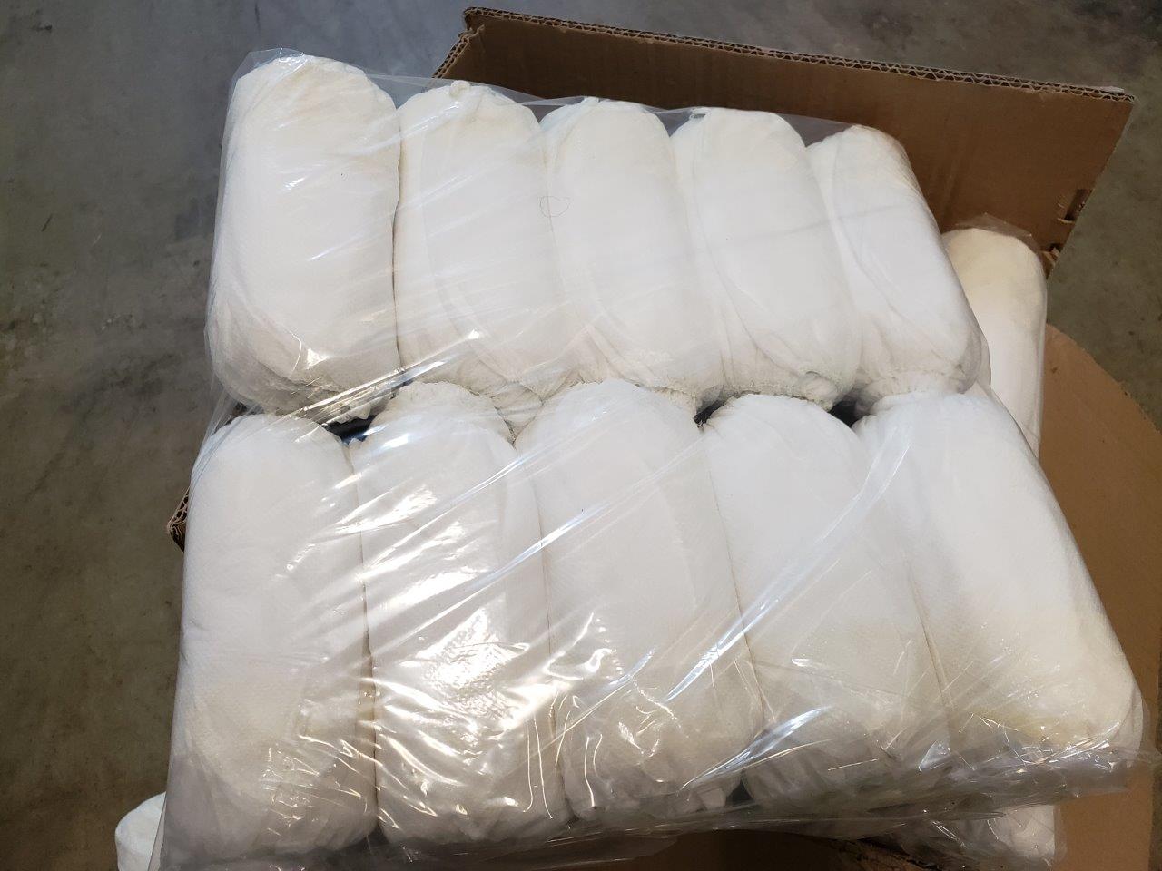 Safety Zone 220 White Polypropylene Disposable Shoe Cover with Tread