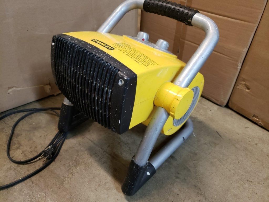 Stanley 1500Watt ProCeramic Utility Heater with Pivot Power Model