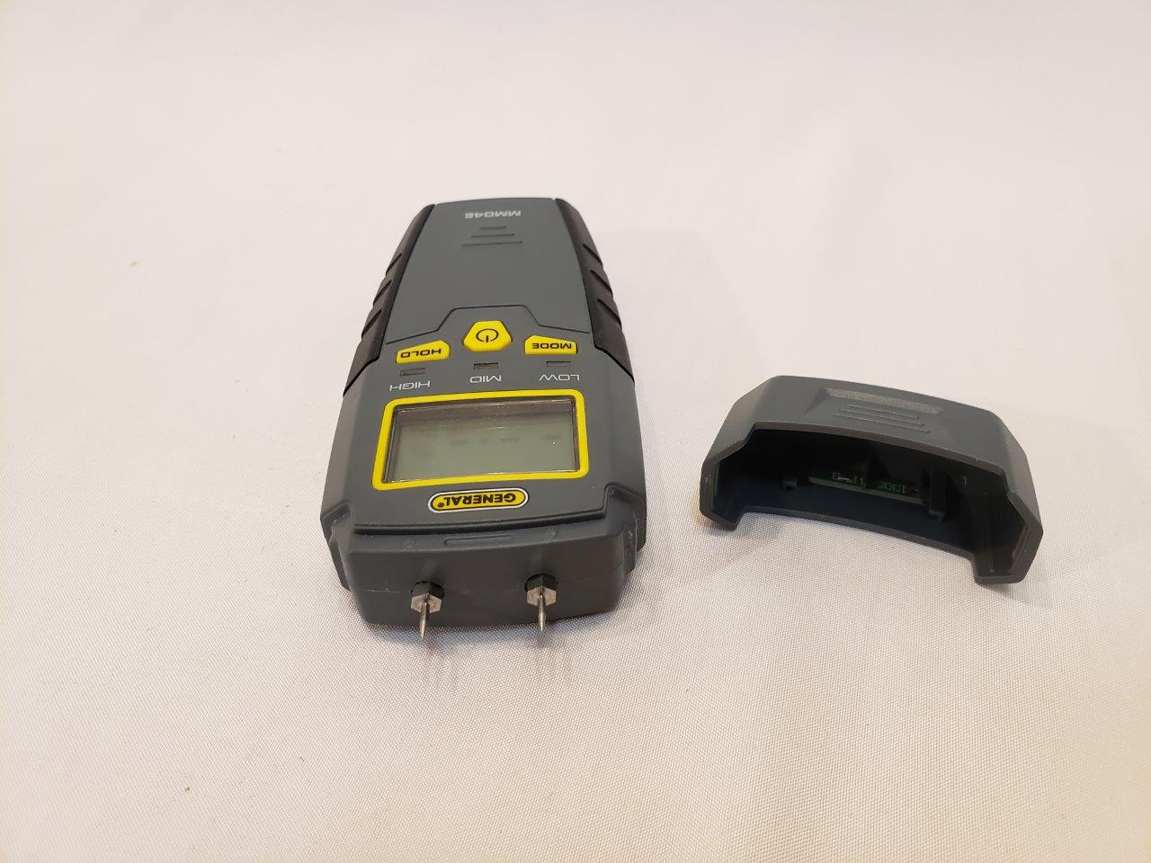 General Tools MMD4E Digital Moisture Meter, Water Leak Detector