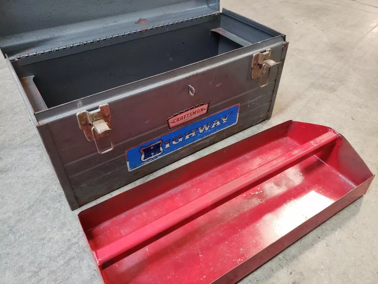 18 Vintage Craftsman Gray Metal Tool Box Mechanics Tool Carry Box with Red Tray 18 Vintage Craftsman Gray Metal Tool Box Mechanics Tool Carry Box with Red Tray