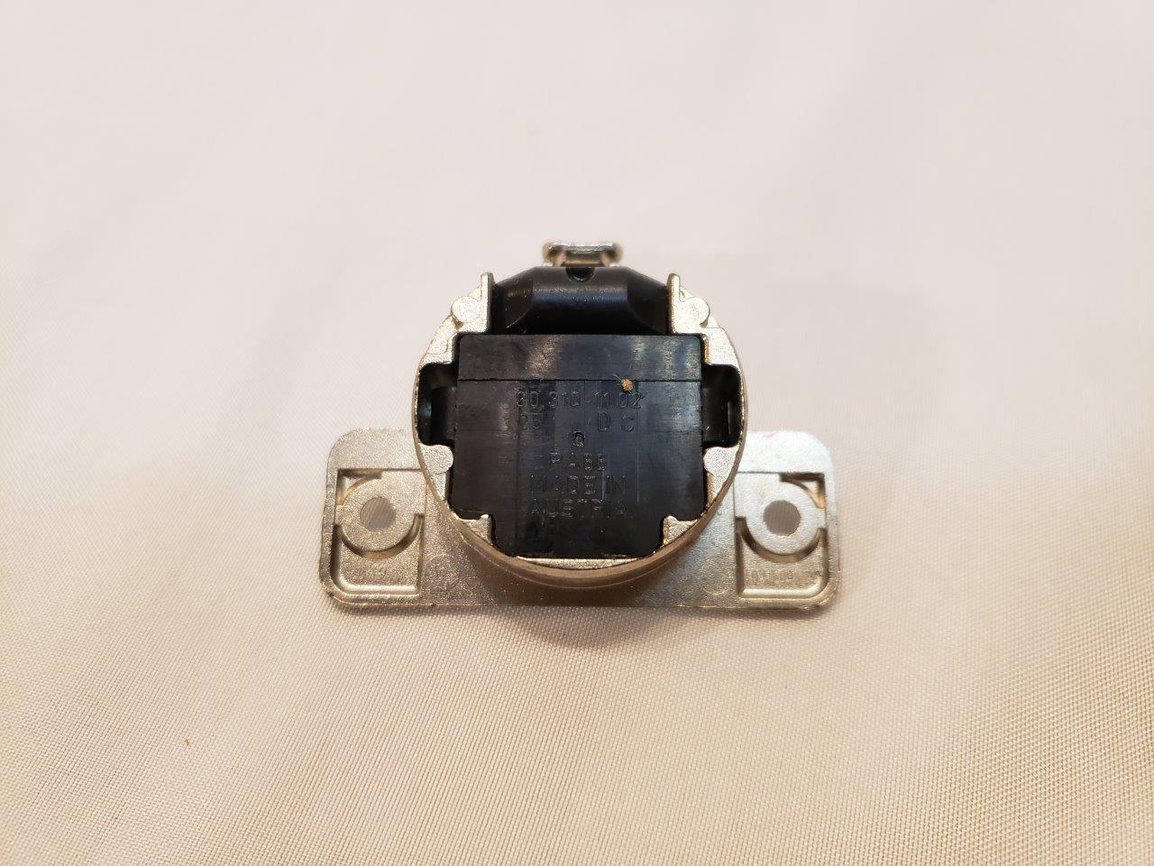 Lot of 96 Pieces Blum 33 hinges for partial and full overlay 30.31011.