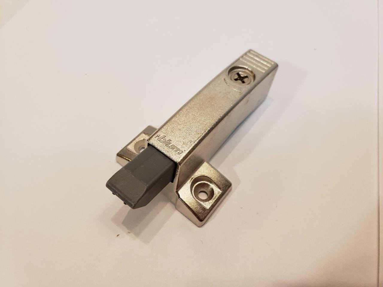 Set of 14 Blum BLUMOTION 971A0500 Soft Closing Wing Plate Mechanism for