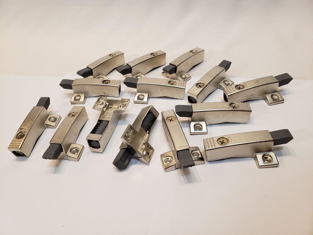 Set of 14 Blum BLUMOTION 971A0500 Soft Closing Wing Plate Mechanism for