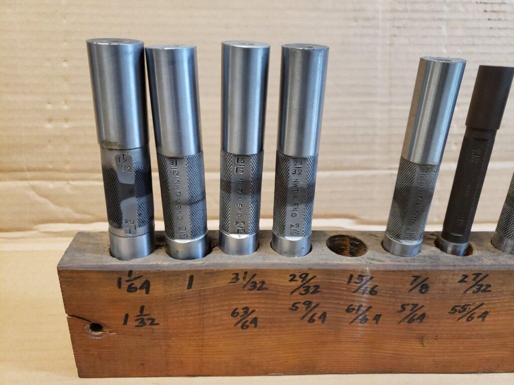 Lot of 30pc GOnoGOGauges Mixed sizes Chicago HVAC tools and supplies