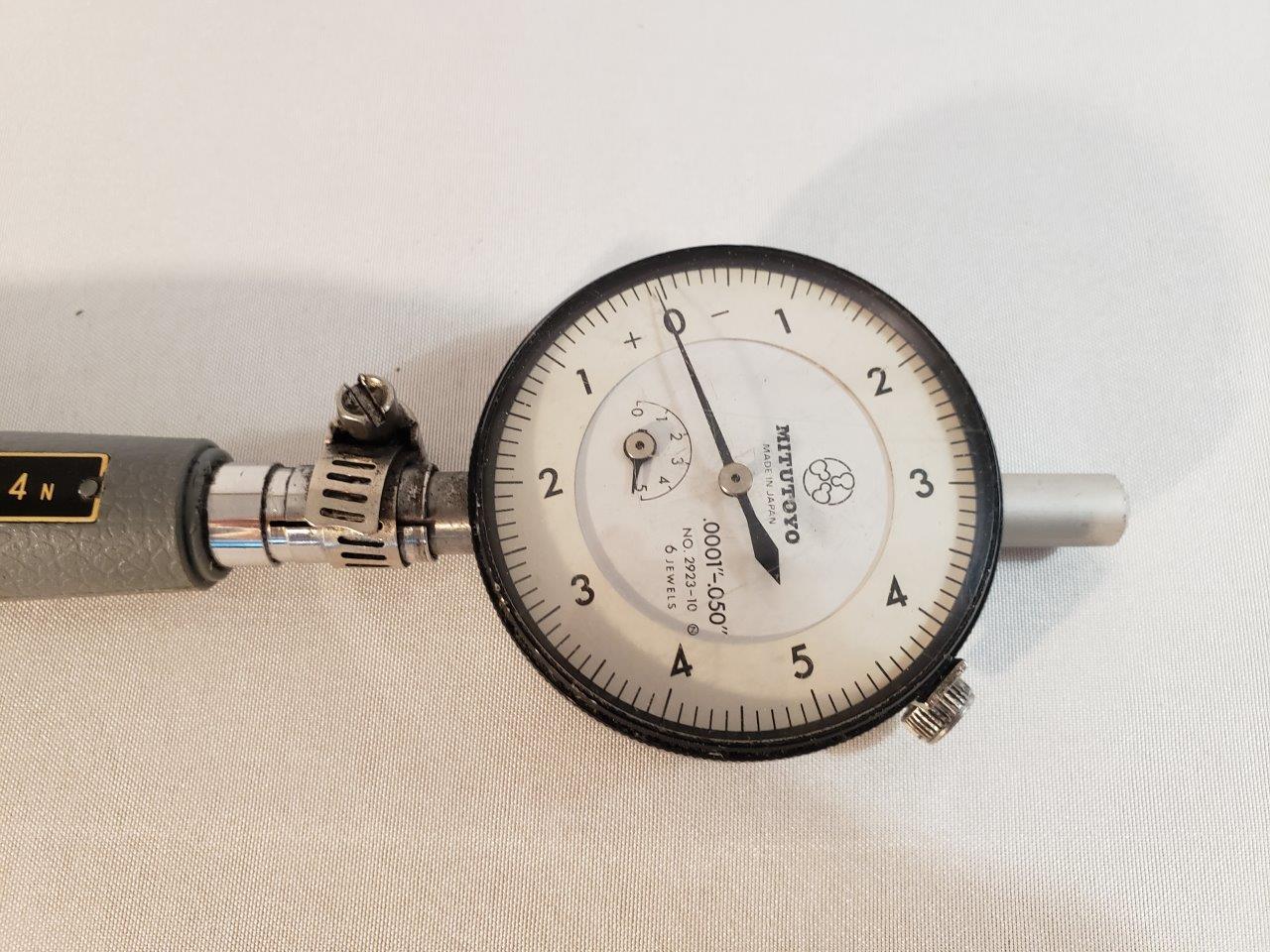 Mitutoyo Dial Indicator .0001″ to .050″ No 292310 6 Jeweled + Mitutoyo