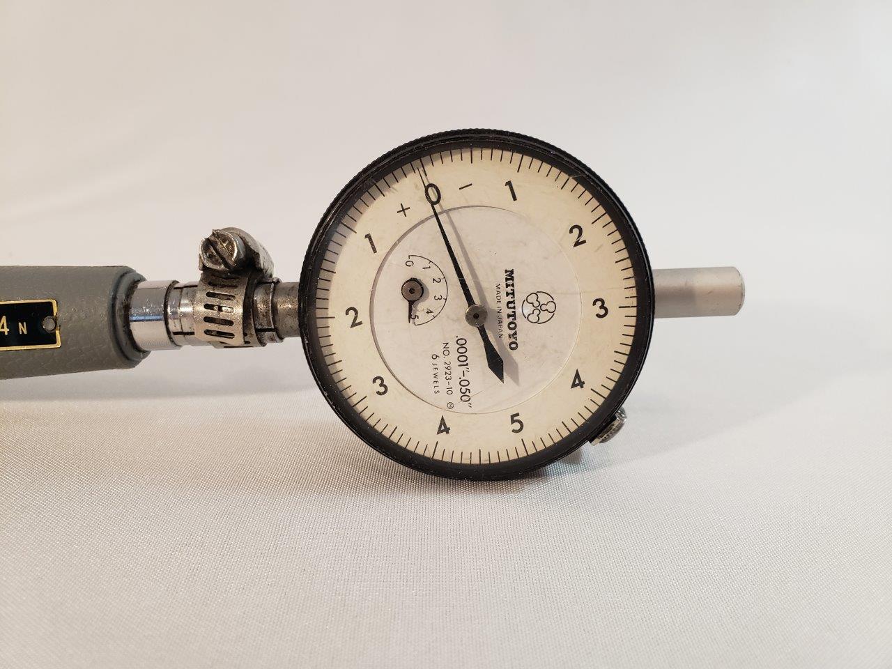 Mitutoyo Dial Indicator .0001″ to .050″ No 292310 6 Jeweled + Mitutoyo