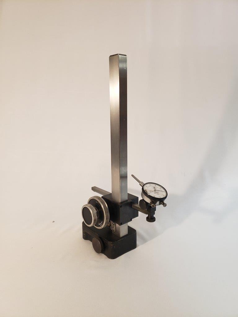 Standard gauge Co. Indicator Stand + Mitutoyo Dial Indicator .001″ to 1
