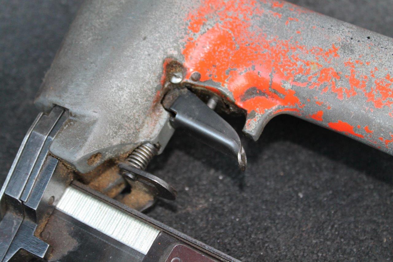 Bostitch Model T35 Staple Pneumatic Air Gun Chicago HVAC tools and supplies