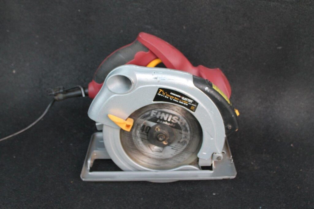 Chicago Electric 71/4 In. Circular Saw with Laser Guide System Item 95004 Chicago HVAC tools
