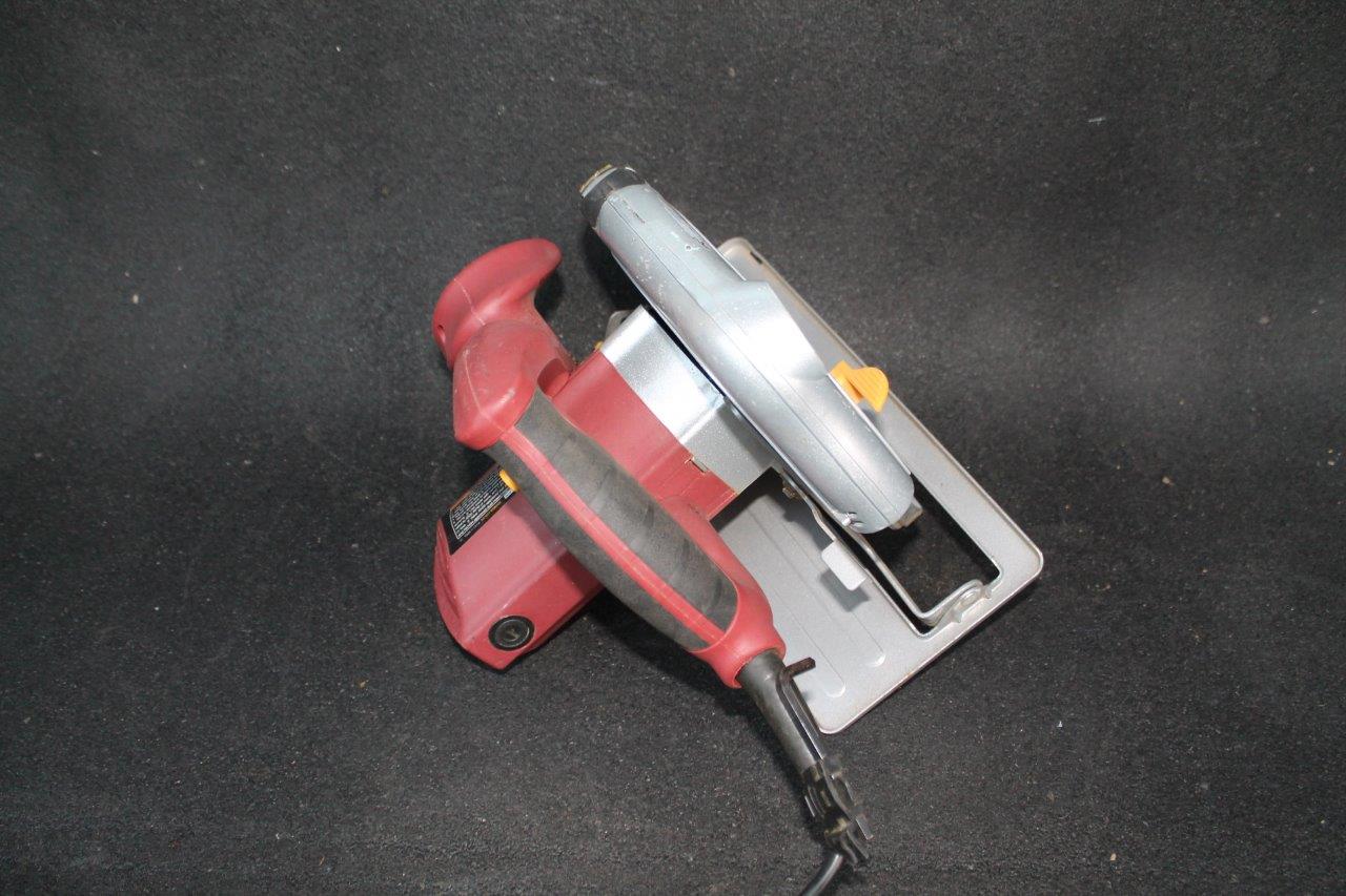 Chicago Electric 71/4 In. Circular Saw with Laser Guide System Item