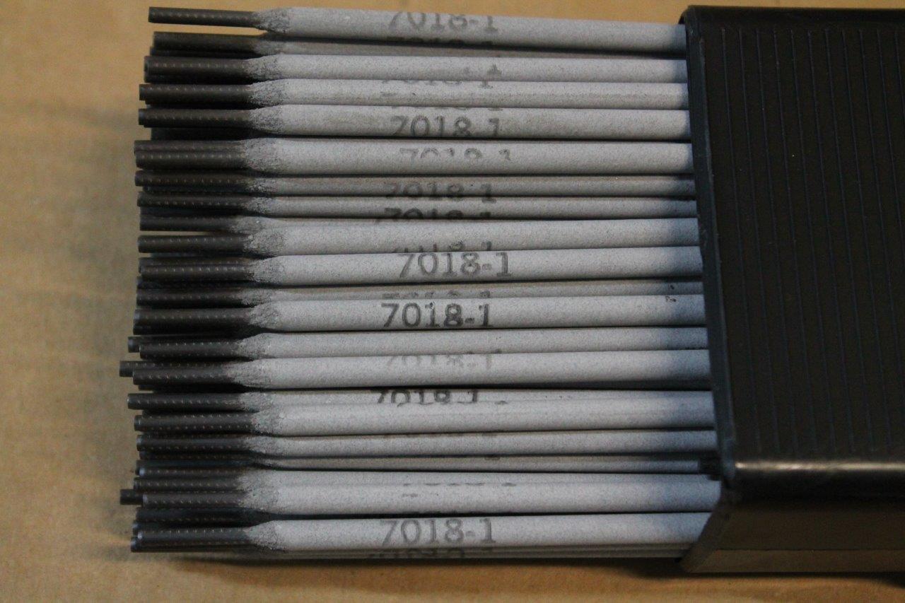 Hobart S119932045 418 Stick Electrode; E70181 H4R, 3/32 Inch x 14