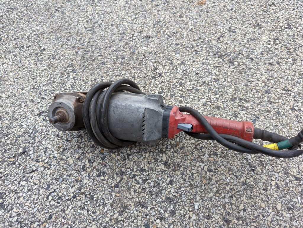 Milwaukee 6095 Heavy Duty Corded Grinder Sander Buffer 5,000 RPM 15 AMP