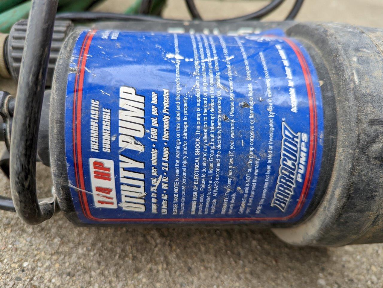 Barracuda 6913309 Superior Pump 91250 1/4 HP Thermoplastic Submersible