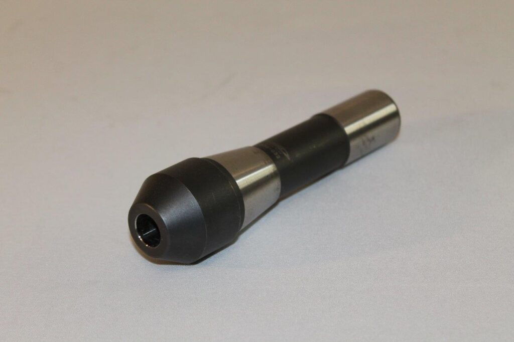 Lyndex 830032 R8 Taper Shank Steel End Mill Holder, 1.38″ Nose