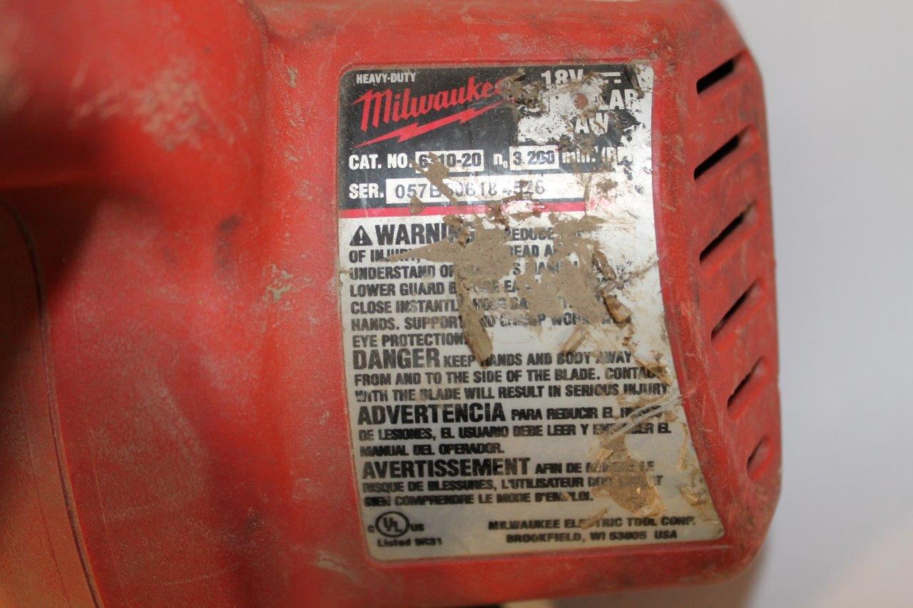 Milwaukee Circular Saw 61/2 18V 631020 + Milwaukee 48592818