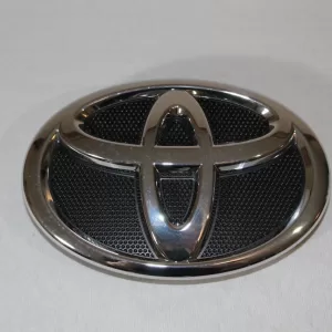 TOYOTA Genuine Accessories 75311-06100 Grille Emblem