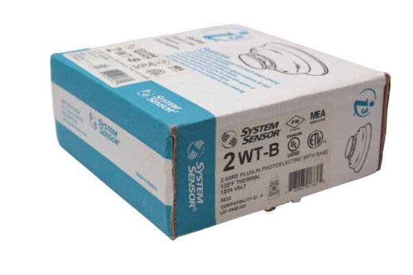 System Sensor 2WT-B I3 2-Wire Plug-In Photoelectric Smoke Detector with Base 135F Thermal