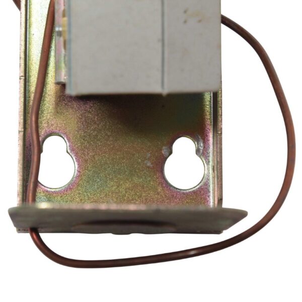 Honeywell Immersion Temperature Controller – SPST Aquastat, 100–240°F Range, Bulb & Capillary Type, Surface/Well Mount