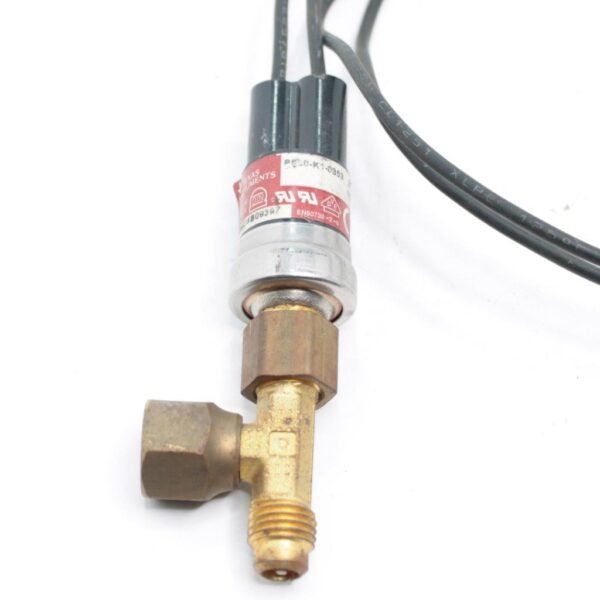 Texas Instruments PS80-K1-0353-375-265 Pressure Switch