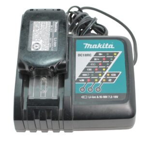 Makita DC18RCT Fast Charger with BL1815 18V 1.5Ah Lithium-Ion Battery