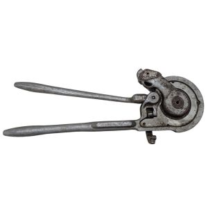 Ridgid-358-Model-Geared-Ratchet-Tube-Bender_4 | Chicago HVAC tools and supplies Vintage rusty hand rivet tool with long handles and a circular head, shown in side view.